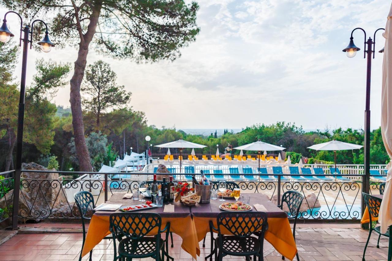 Le Pianacce Camping Village Castagneto Carducci Ngoại thất bức ảnh